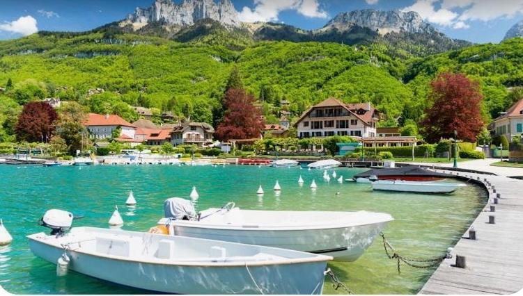 Highly Recommended Apartment Steps From The Lake Annecy Exterior foto