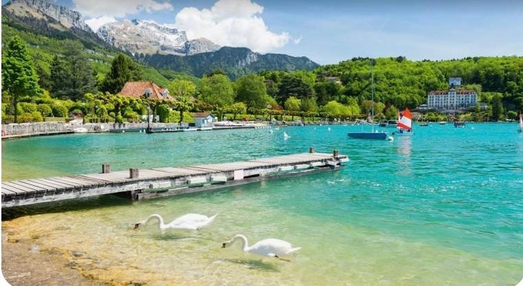 Highly Recommended Apartment Steps From The Lake Annecy Exterior foto